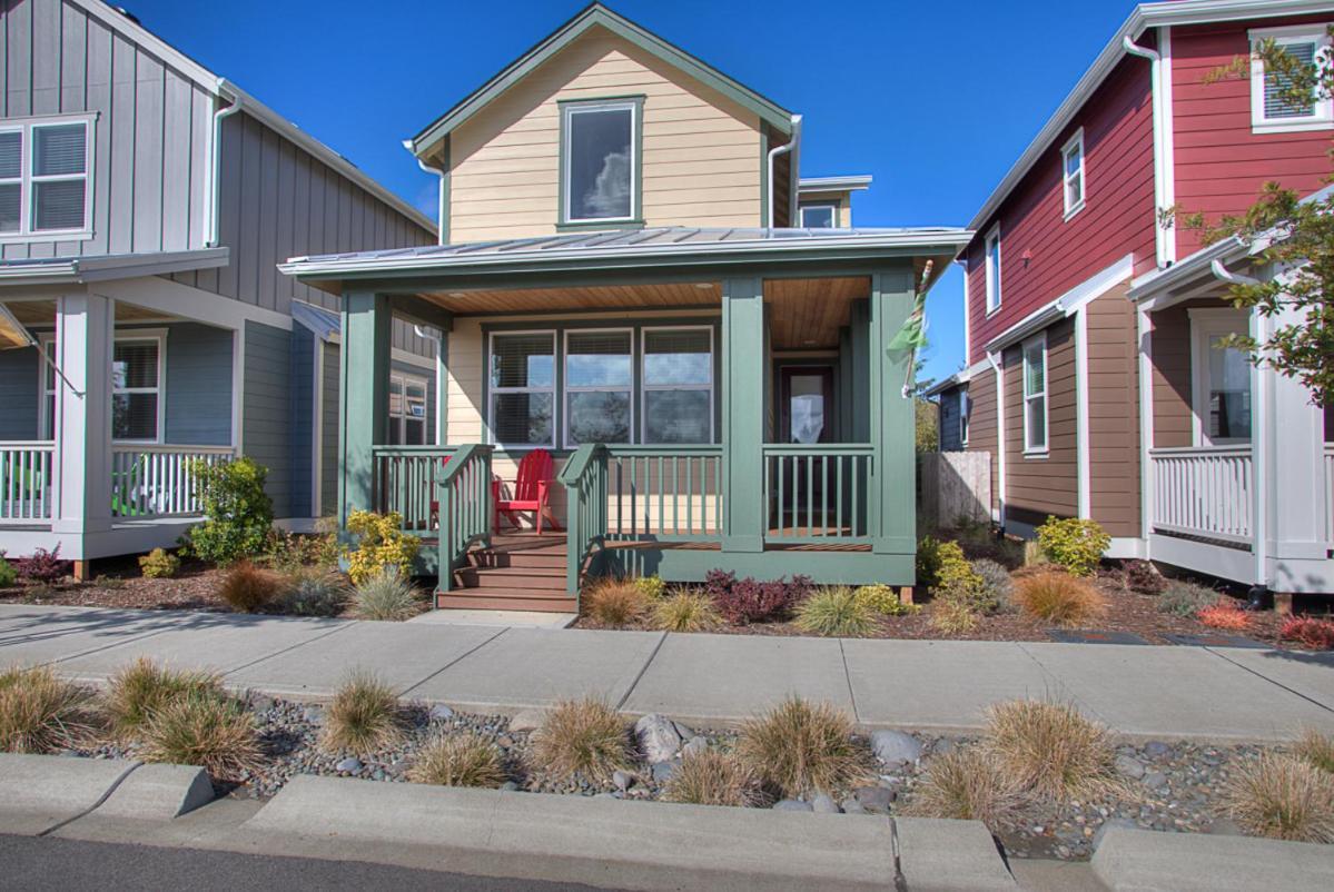 Whale Of A Tale Villa Ocean Shores Exterior foto